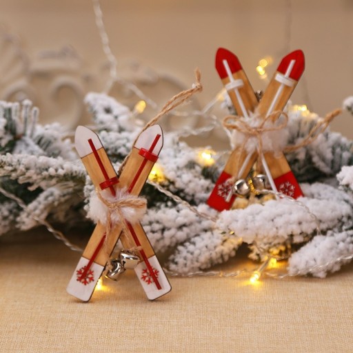 Décoration en bois skis