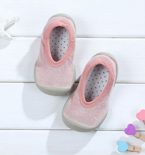 Dehnbare Stiefeletten für Kinder