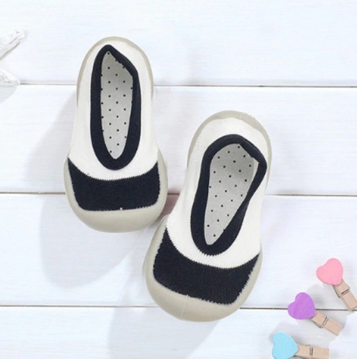 Dehnbare Stiefeletten für Kinder