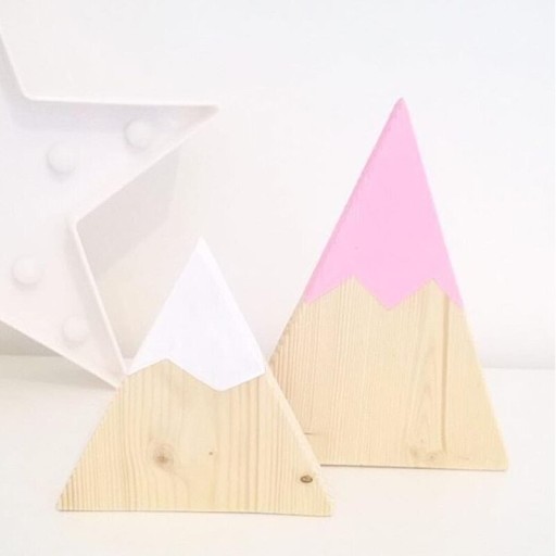Dekorativní dřevěný trojúhelník 2 ks