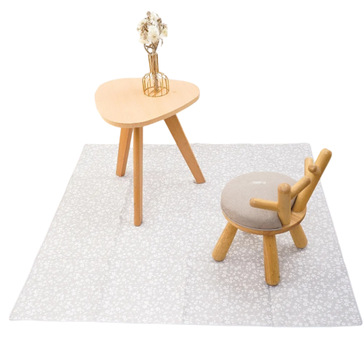 Dětská podložka 110 × 110 cm Šedá s bílými kvítky Voděodolná skládací omyvatelná podložka s protiskluzovým silikonovým dnem