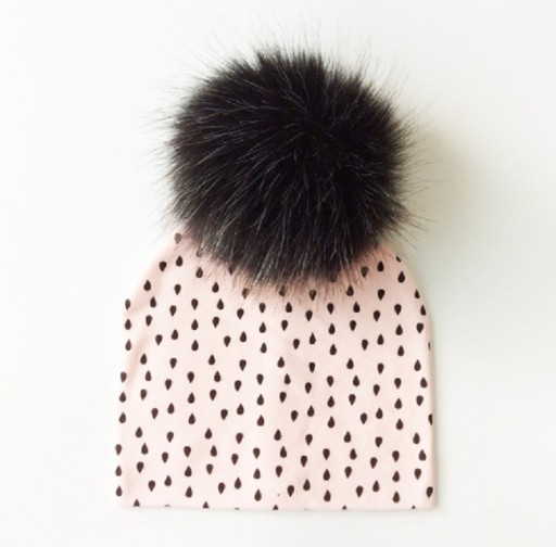 Dětská zimní čepice s potiskem kapek J575