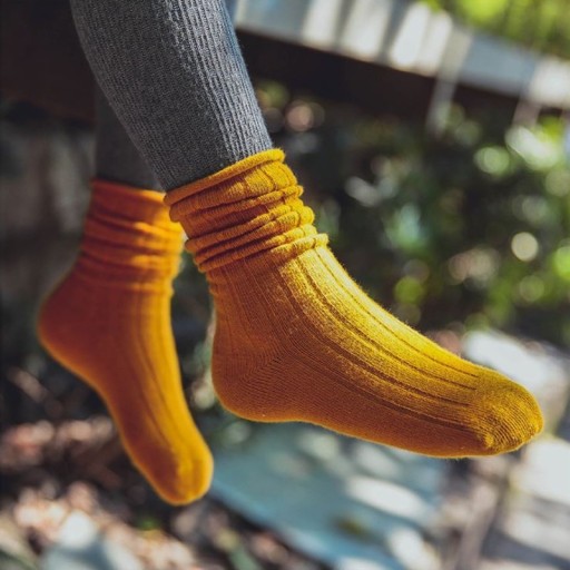 Dievčenské farebné ponožky