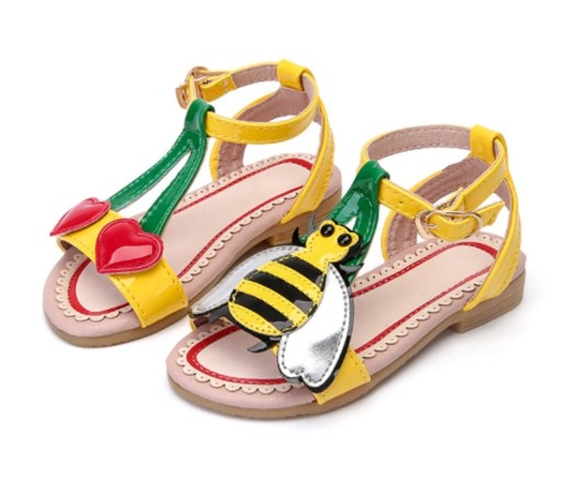 Dievčenské sandále s včielkou