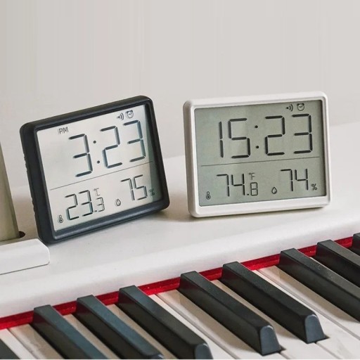 Digitalt miniur med termometer og hygrometer 9,3 x 7,3 x 1,5 cm Alarm Magnetisk bagside 12/24 timers format Dato Tid Temperatur Luftfugtighed