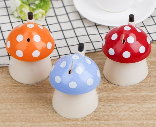 Dispensador de palitos de dente em forma de cogumelo