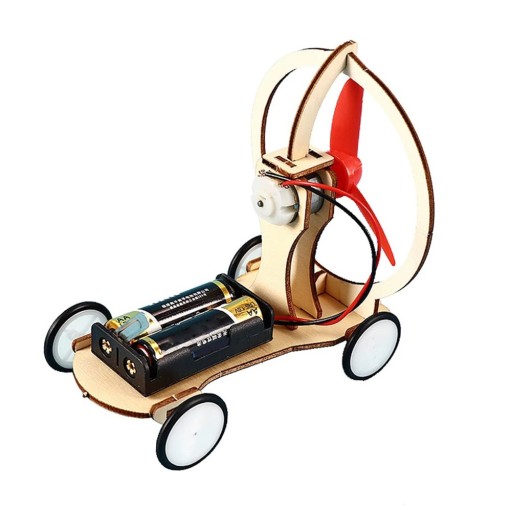 DIY kit de carro com hélice modelo 3D Brinquedo científico de madeira com pilhas Conjunto educativo elétrico para crianças Experiência física STEM