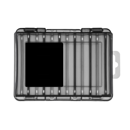 Dobbeltsidet kompakt plastikkasse med fiskegrej 14 x 10,5 x 3,2 cm. Organisator til kroge, madding og snor. Bærbar opbevaringskasse til fiskeudstyr.