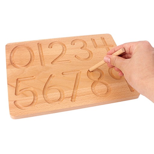 Dřevěná deska s čísly