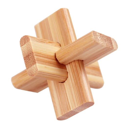 Drevený hlavolam zámok 4,5 x 4,5 cm Trojčlenný logický hlavolam pre deti i dospelých Hra na premýšľanie Drevené puzzle Relaxácia Tréning mozgu