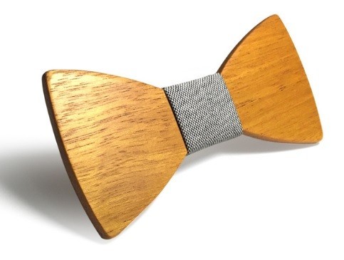 Drevený motýlik J634