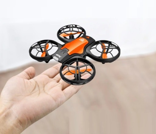 Drón tartozékokkal K2626