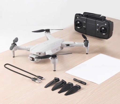 Drone med kamera og ekstra batterier