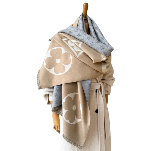 Écharpe pour femmes >175 cm Motif floral délicat Accessoire léger et élégant en polyester Écharpe stylée avec un motif floral simple