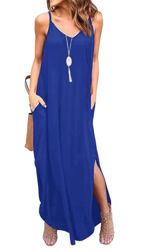 Einfarbiges Kleid mit Schlitz