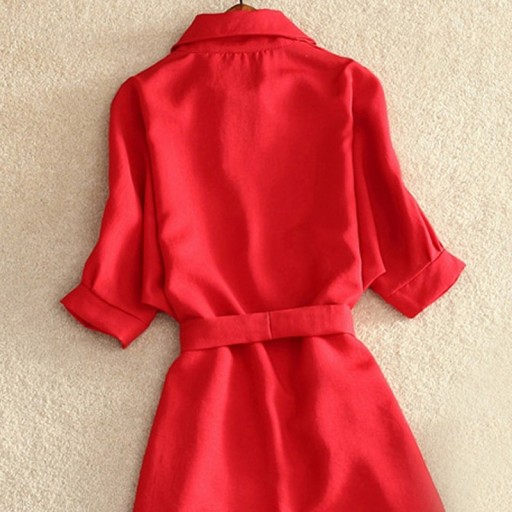 Elegant enfärgad blus