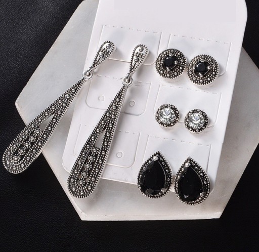 Elegant set med örhängen för kvinnor 4 par J663