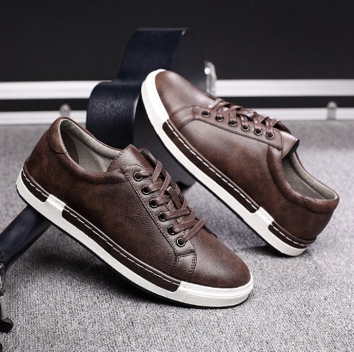 Elegante Herren-Sneaker J2643