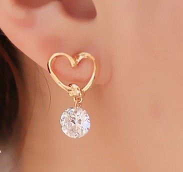 Elegante oorbellen - Hart met steen