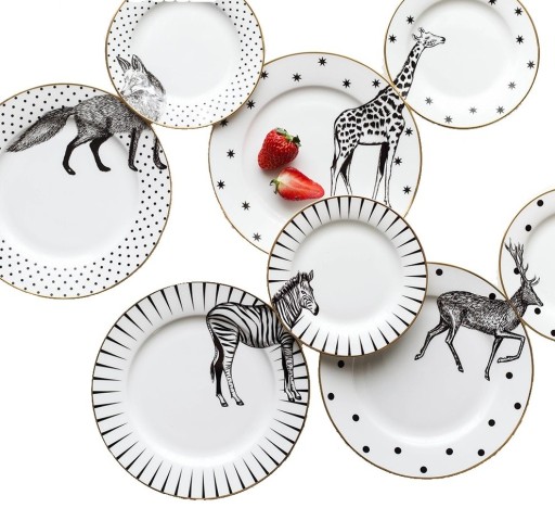 Ensemble d'assiettes avec des animaux 2 pcs