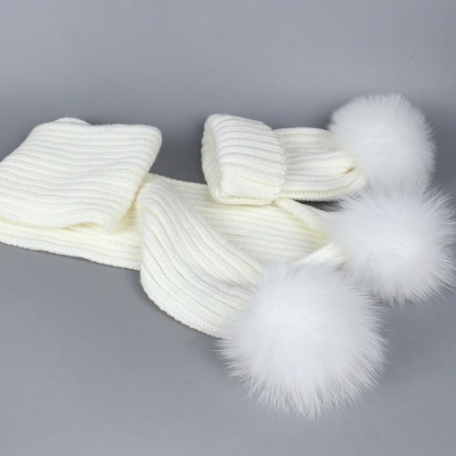 Ensemble d'hiver pour femmes avec bonnet et écharpe
