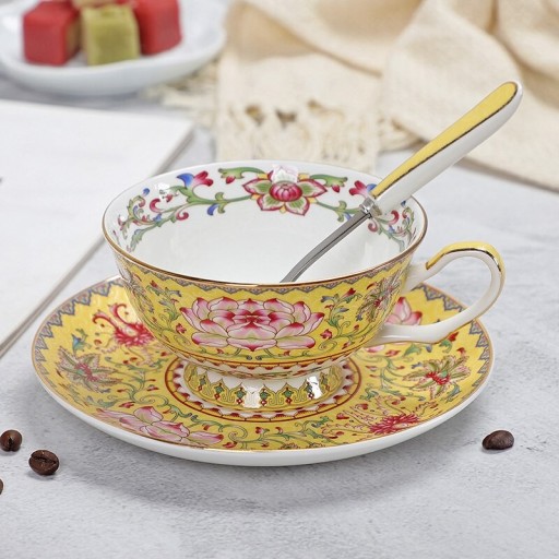 Ensemble de thé en porcelaine avec motif floral 3 pièces