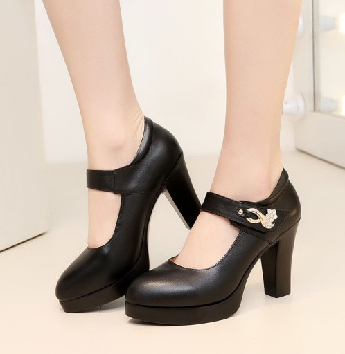 Escarpins en cuir pour femmes Alisia