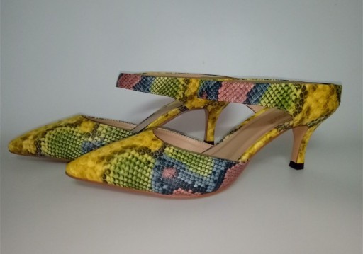 Escarpins pour femmes en motif serpent
