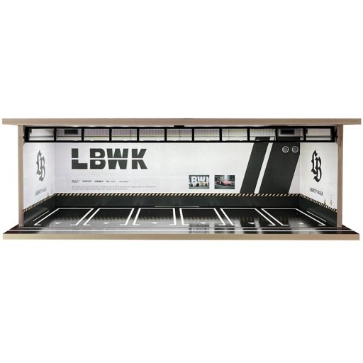 Exhibition Diorama Garage 30 x 13.5 x 10 cm Scale 1:64 LBWK Service Hall Roller Shutter Doors Black-Yellow Safety Stripe PVC ABS Model