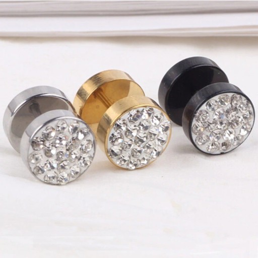 Faux plugs avec zircon