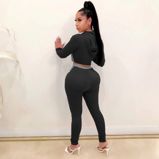 Felpa e pantaloni da donna B1082