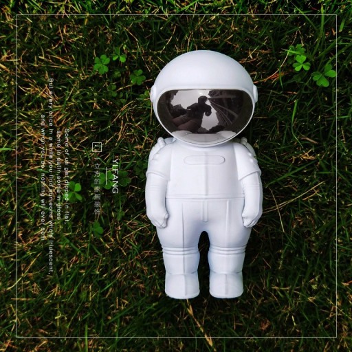 Figurka astronauty H1139