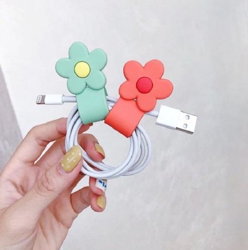 Fita de aperto para cabo com flor