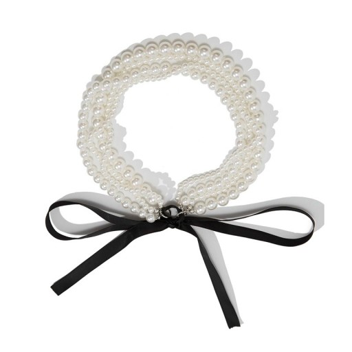 Flerlags perle choker 36 cm med sort sløjfe, elegant lukning