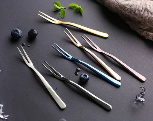 Forchetta in acciaio inox per frutta