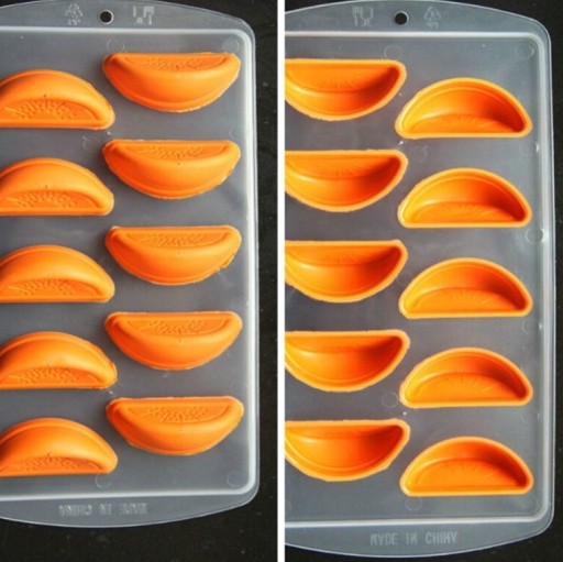 Forma de gelo com padrão de fruta