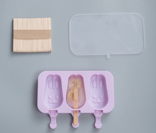 Forma para gelados com padrão de coelho