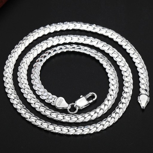 Försilvrat halsband för kvinnor