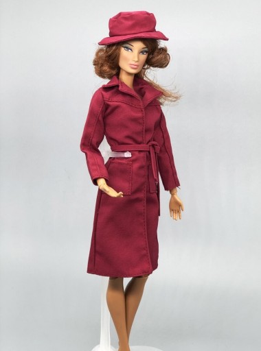Frakke til Barbie med hat