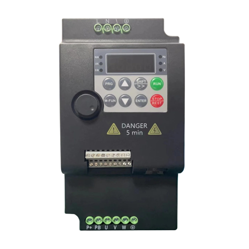 Frekvenční měnič 1,5 kW regulátor otáček motoru vstup 220 V výstup 380 V funkce PID 145 x 110 x 85 mm černý na čerpadlo a motor