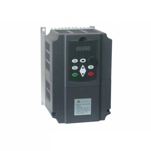 Frekvenční měnič 5,5 kW 220 V jednofázový i třífázový vstup třífázový výstup 220 V proud 20 A regulace otáček šedý na čerpadlo a motor