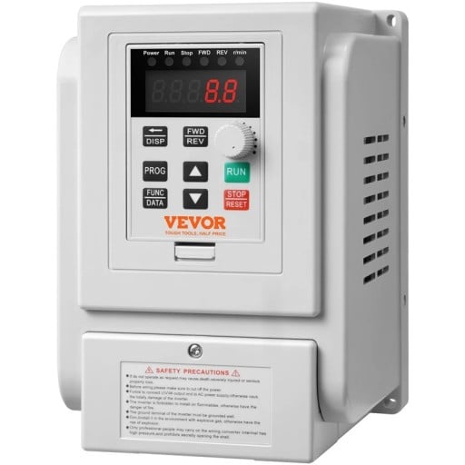 Frekvenčný menič regulátor otáčok motora, 2,2 kW, 10 A, 3 HP, 12,5x12,6x18,6 cm, šedý, pre vodné čerpadlá a trojfázové motory