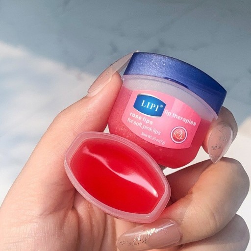 Fugtgivende læbepomade