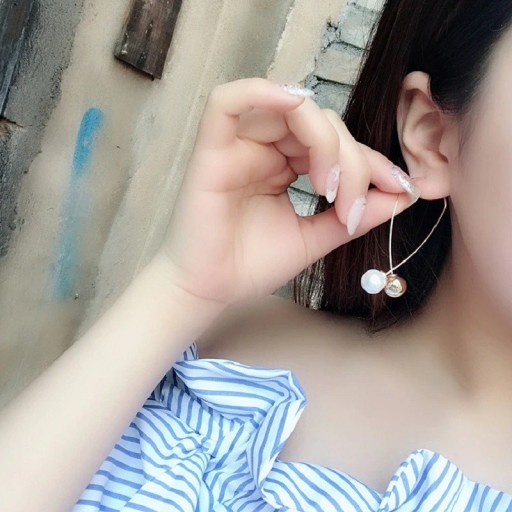 G707 női lógó fülbevaló gyöngyökkel