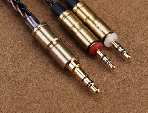 Geflochtenes Audiokabel 3,5 mm Klinke / 2,5 mm Klinke