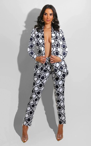 Giacca e pantaloni da donna B1207