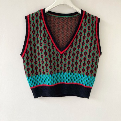 Gilet lavorato a maglia da donna P1444