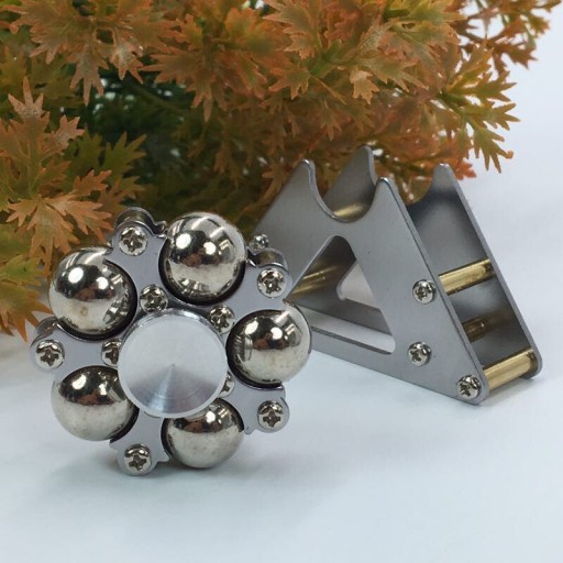 Giocattolo rotante ruota russa