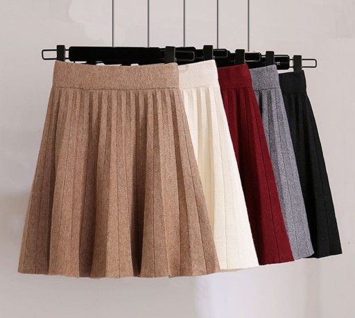 Gonna a pieghe da donna A1157