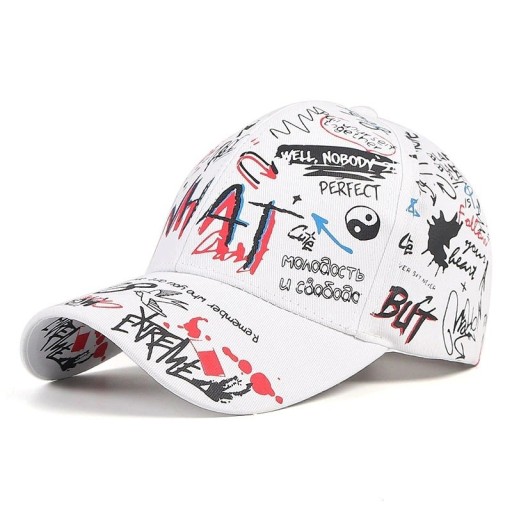Gorra con estampado C1004